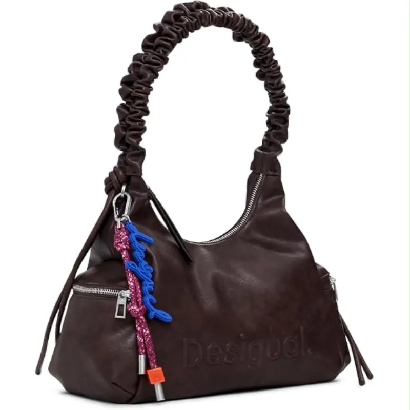 Bolso Logo 3D Asa Fruncida