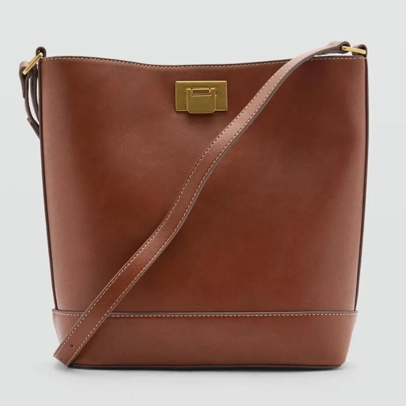 Bolso Shopper Detalle Metálico