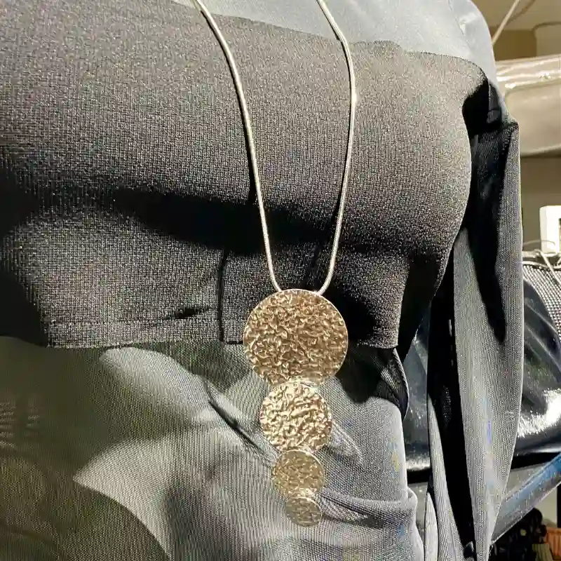 Cadena ajustable chapas