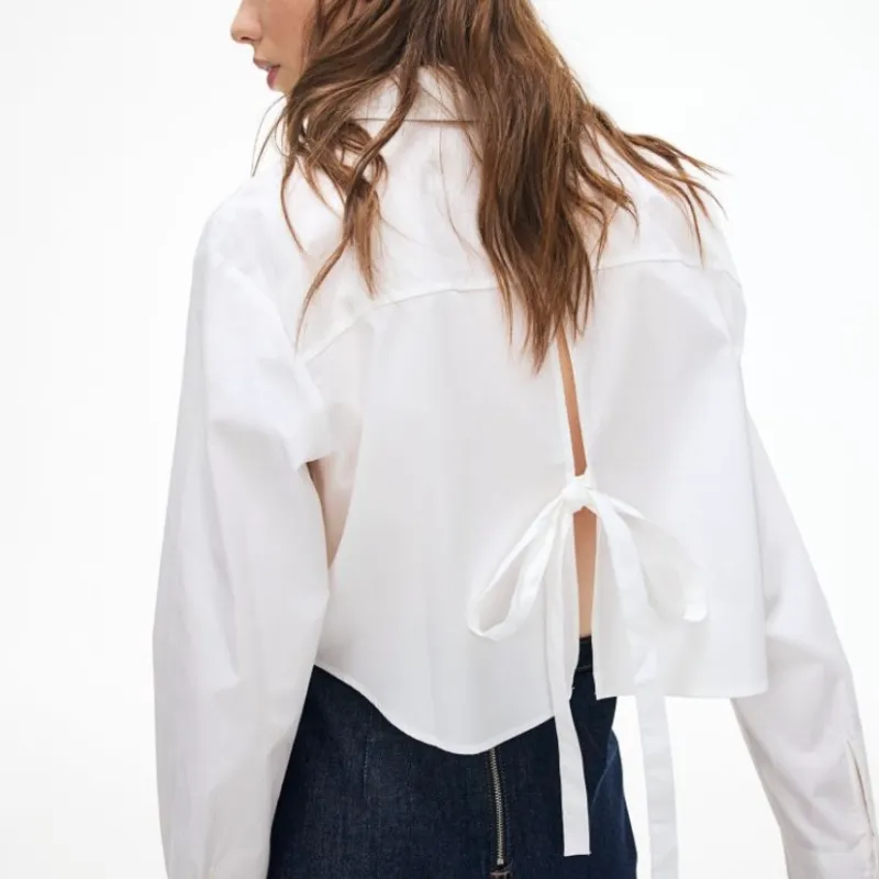 Camisa corta con lazos espalda