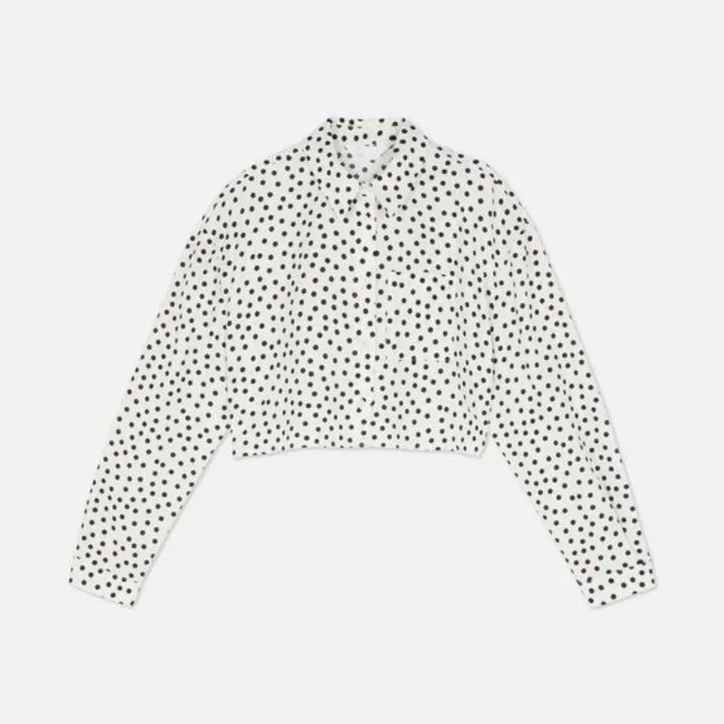 Camisa cropped patch pocket