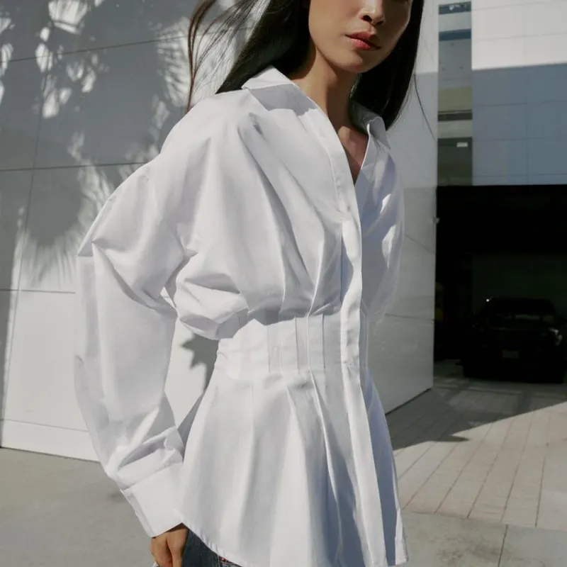 Camisa cuello detalle cintura