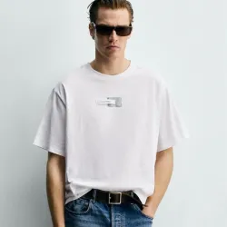 CAMISETA BOXY FIT ETIQUETAS