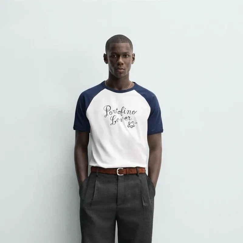 CAMISETA COLOR BLOCK TEXTO