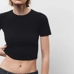 Camiseta Crop Básica 