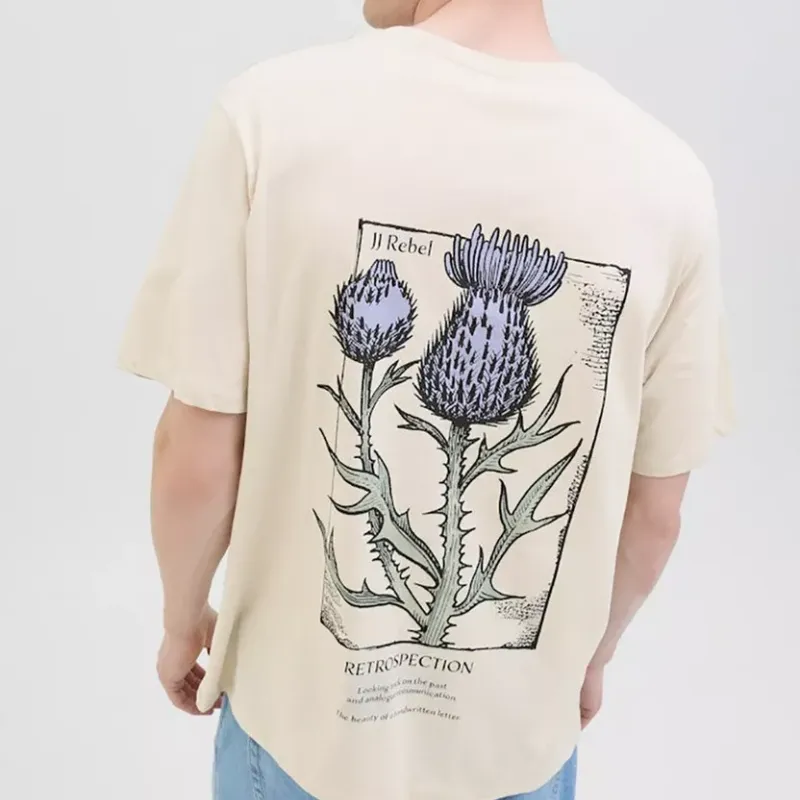 Camiseta dibujos flores