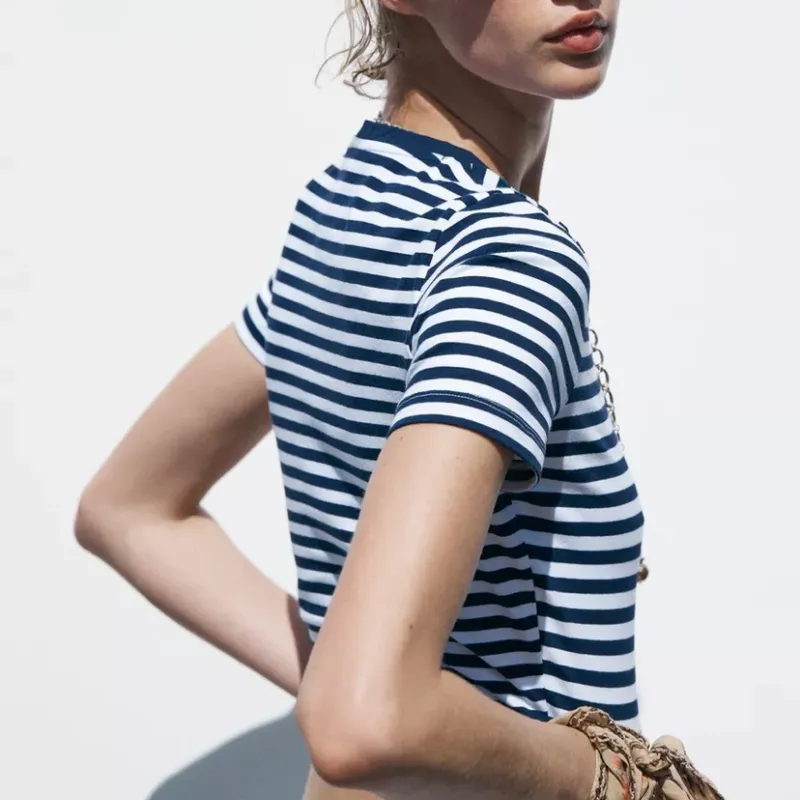 Camiseta elástica cropped