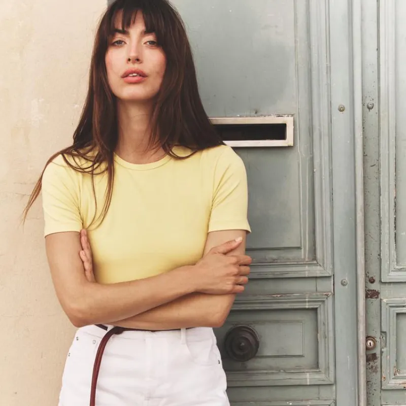 Camiseta elástica cropped