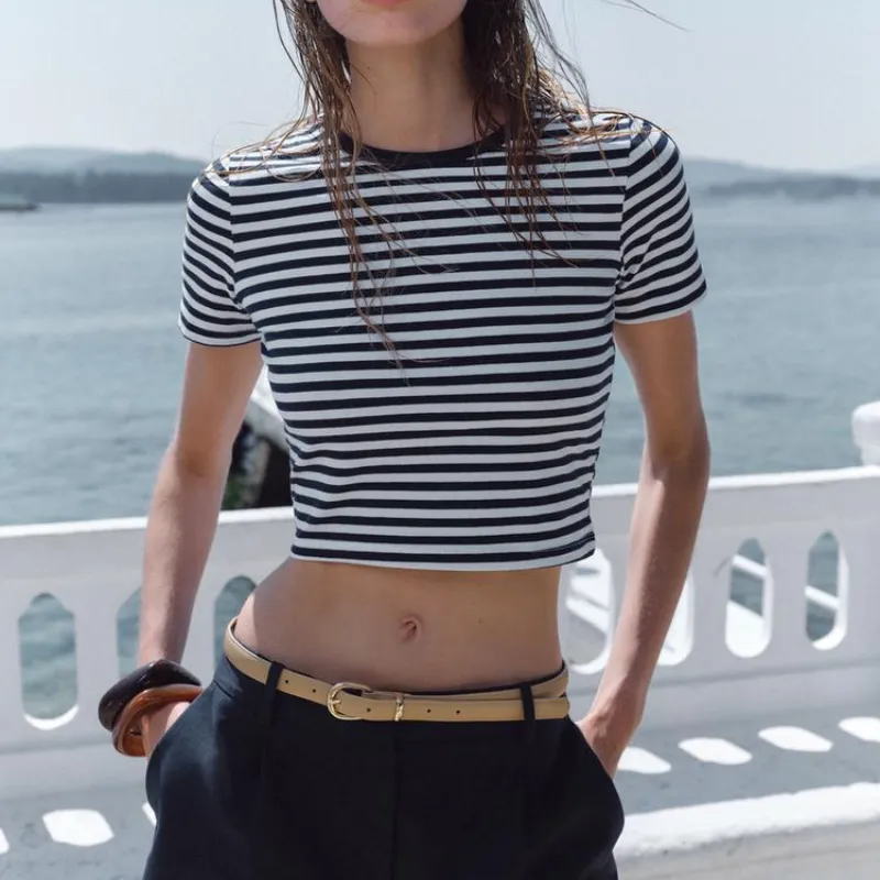 Camiseta elástica cropped