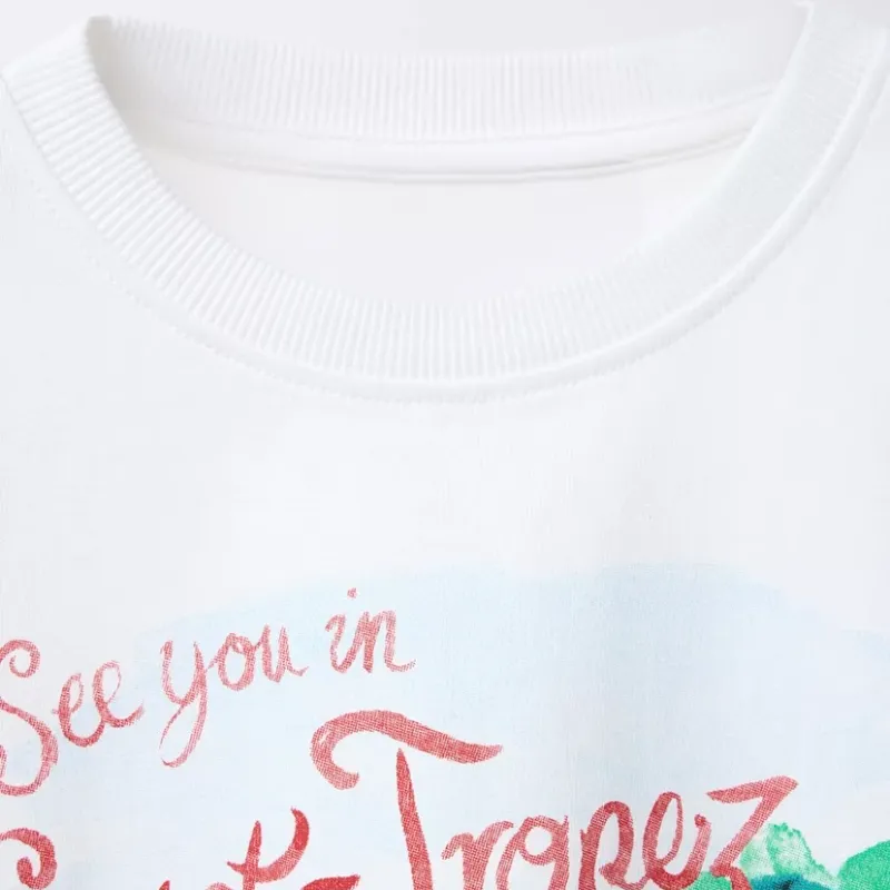 Camiseta estampada pueblo