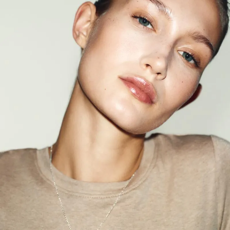 Camiseta REGULAR FIT - CUELLO REDONDO