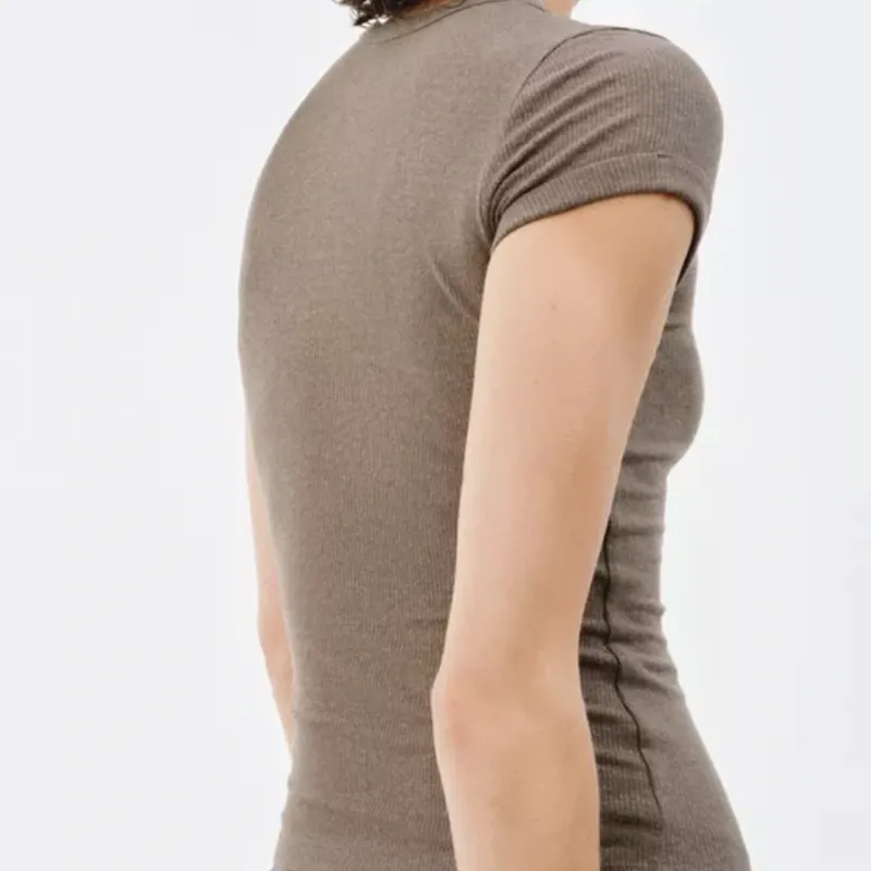 Camiseta Rústica Con Lino