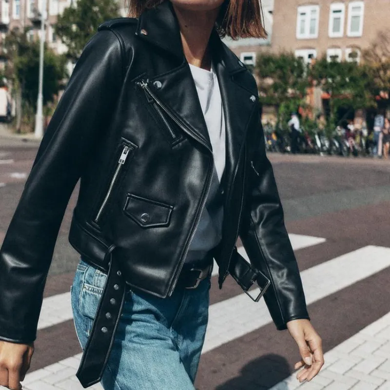 Cazadora biker efecto piel