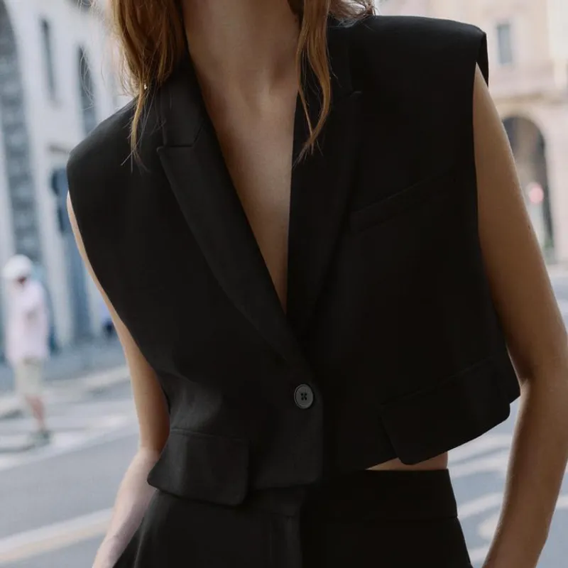 Chaleco de cuello solapa