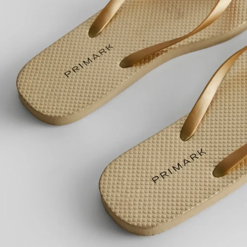 Chanclas Doradas