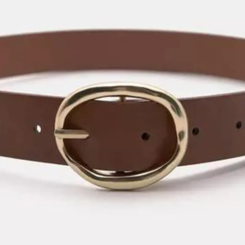 Cinturón Hebilla Ovalada