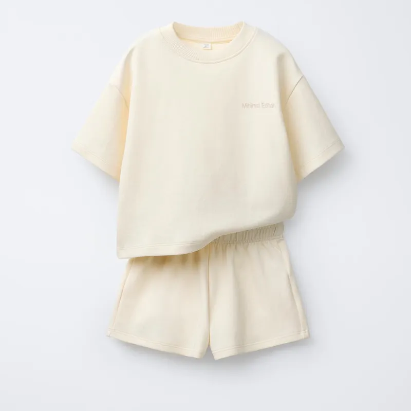 Conjunto Camiseta y Bermuda