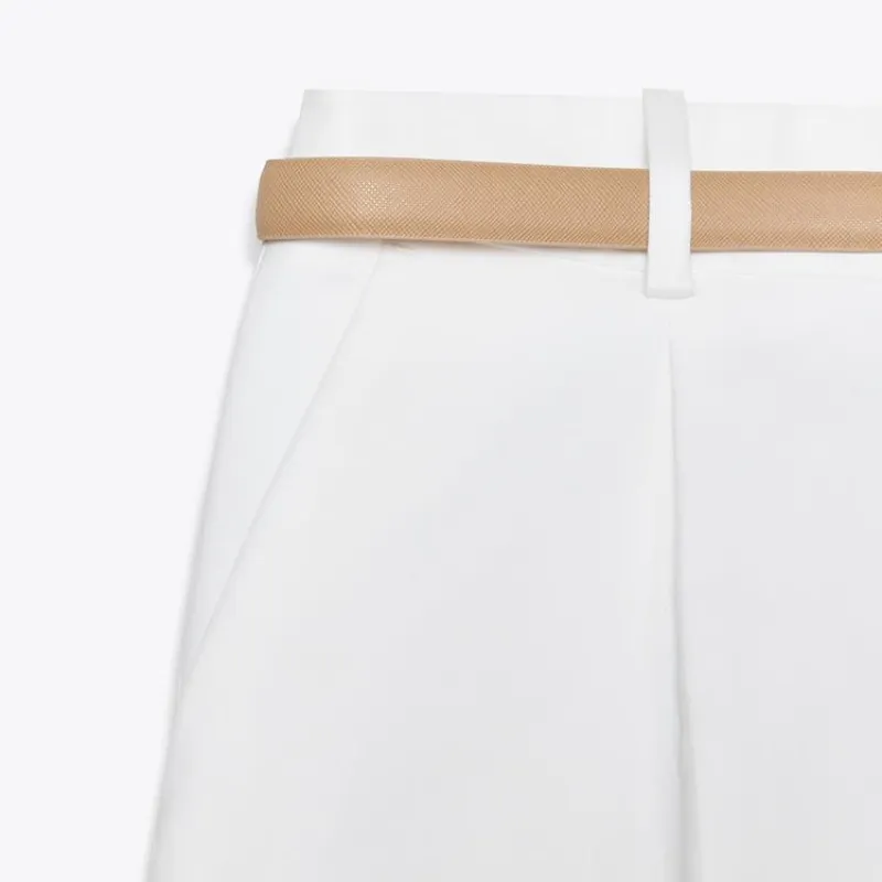 Darted Bermuda Short 