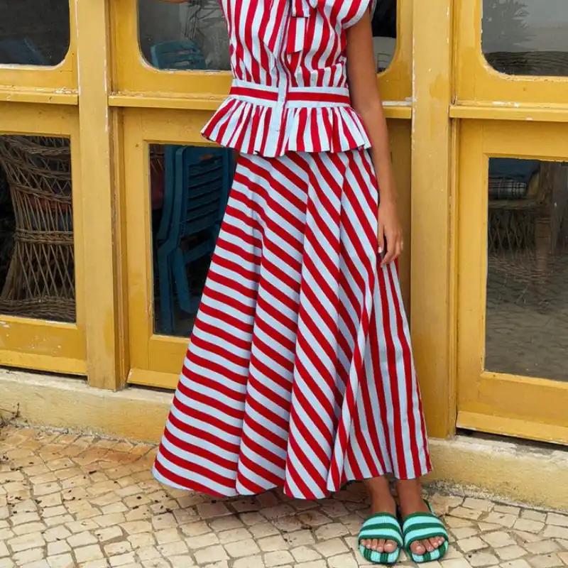 Falda Midi Capa Rayas