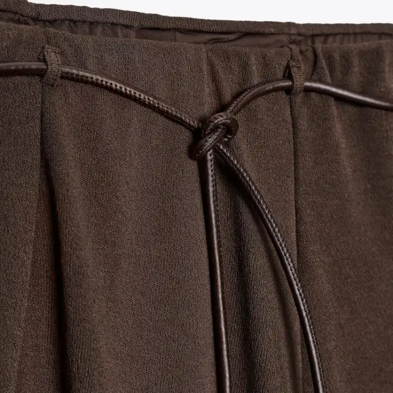 Falda punto cortado cinturón 