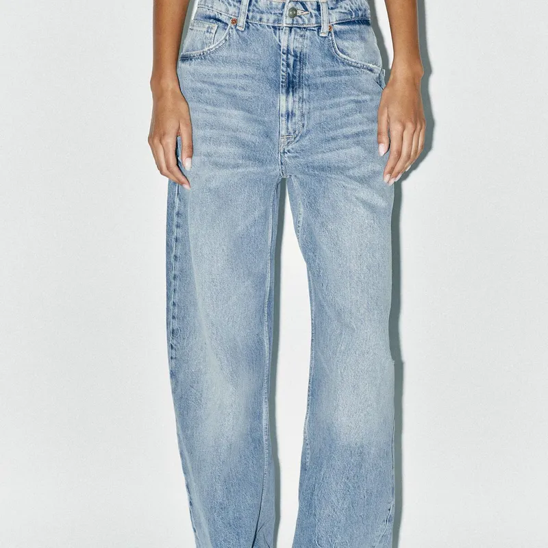 Jeans TRF Extra Wide Leg Tiro Alto
