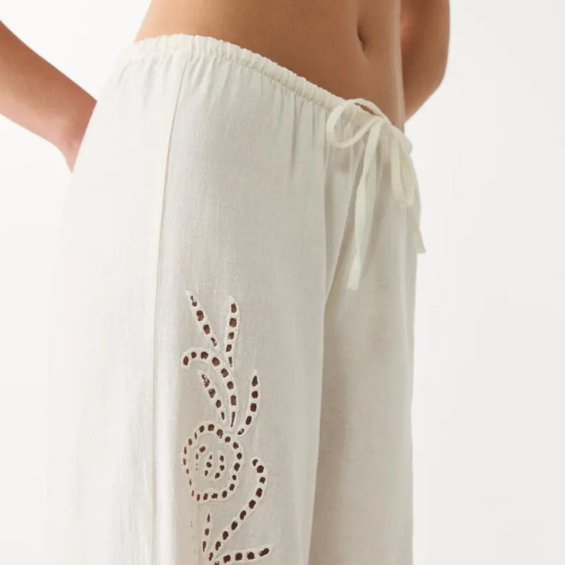 Pantalón Calados Cordón 