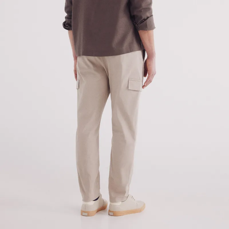 Pantalón chino cargo slim fit