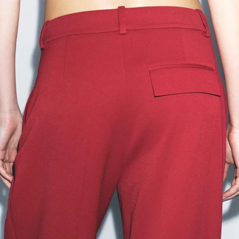 Pantalón con pinzas 