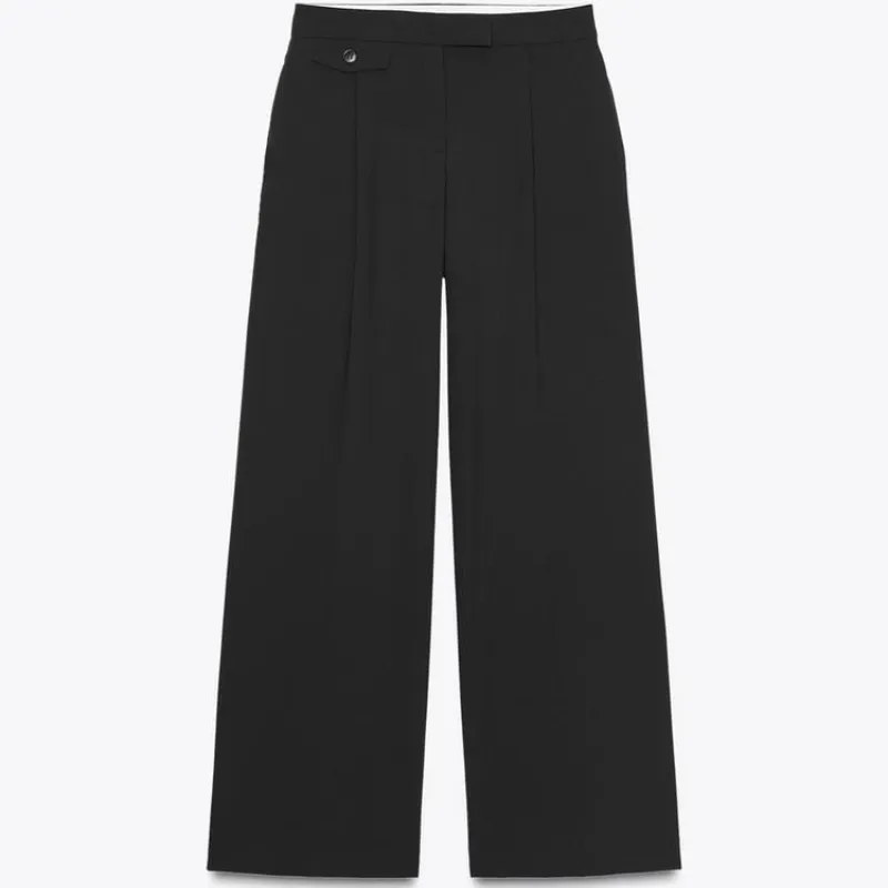 Pantalón de pinzas detalle 