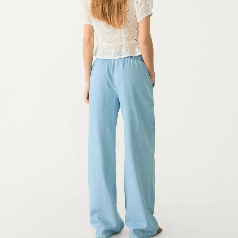 Pantalón detalle elástico 