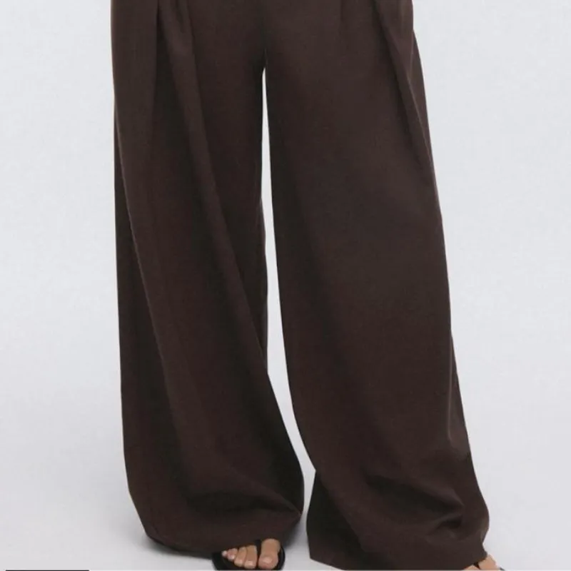 Pantalón Pinzas Cinturón 