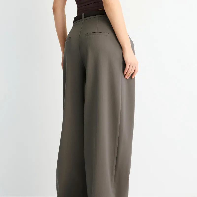 Pantalón Pinzas Cinturón