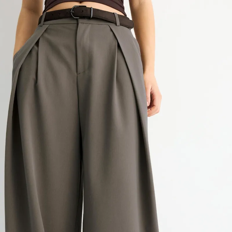 Pantalón Pinzas Cinturón