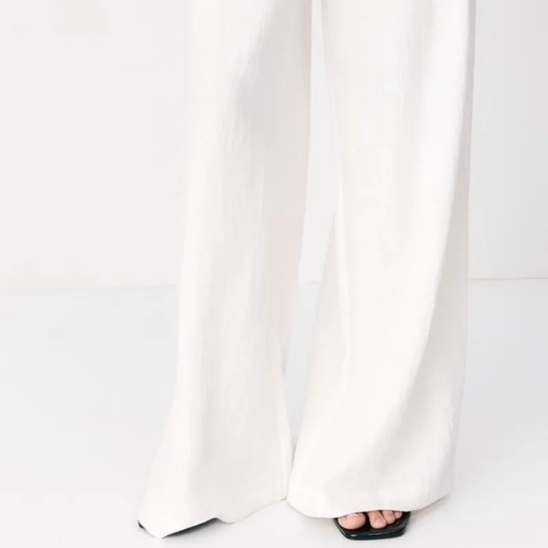 Pantalón Pinzas Textura