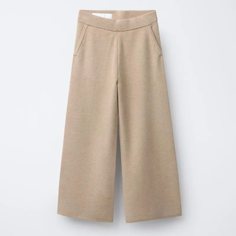 Pantalón punto wide leg
