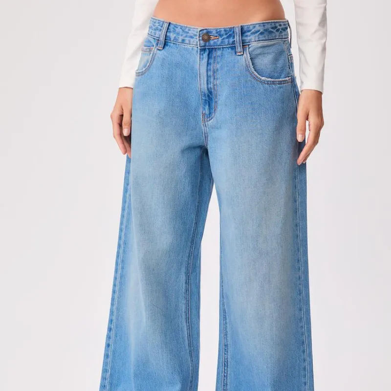Pantalón recto wide flare