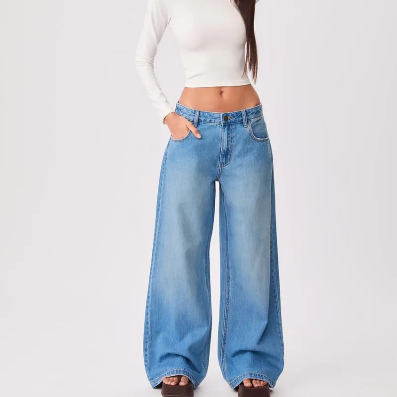 Pantalón recto wide flare