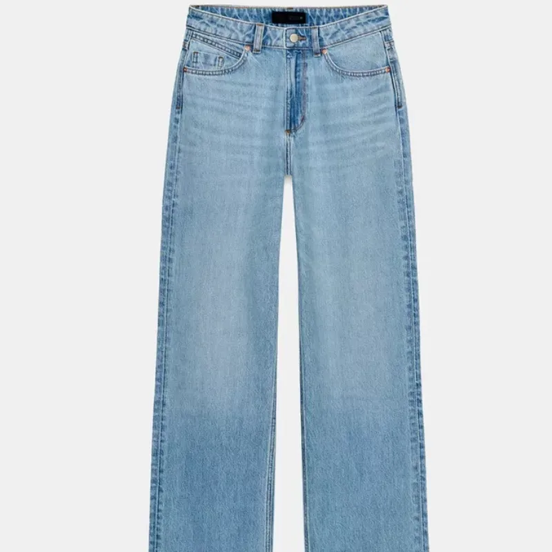 Jeans Straight Tiro Alto