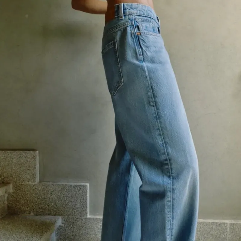 Jeans Straight Tiro Alto