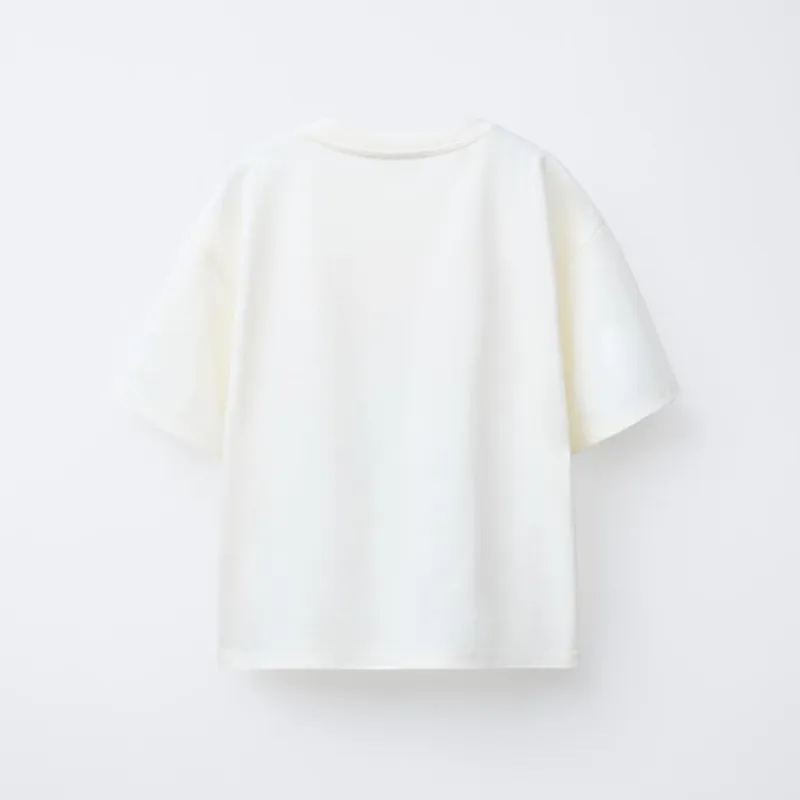 Pullover con textos