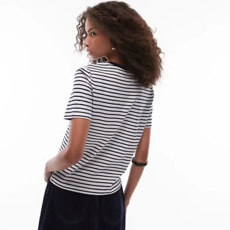 Pullover de rayas largo