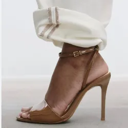 Sandalia de Tacón Acharolada