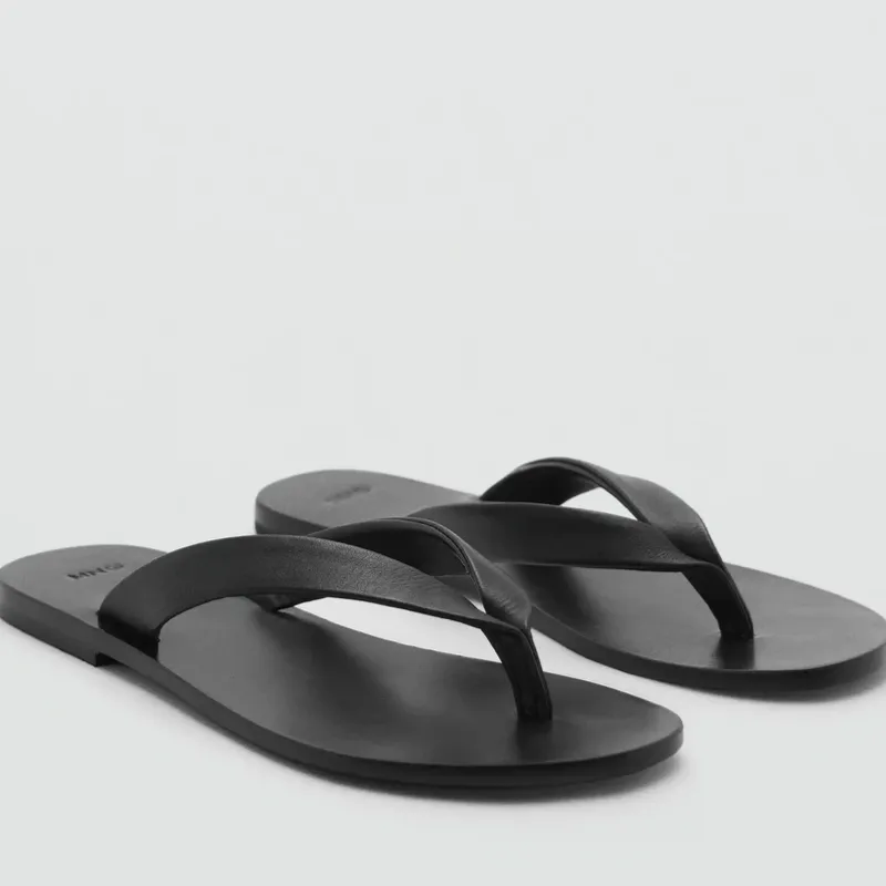 Sandalia Piel Tiras Negras