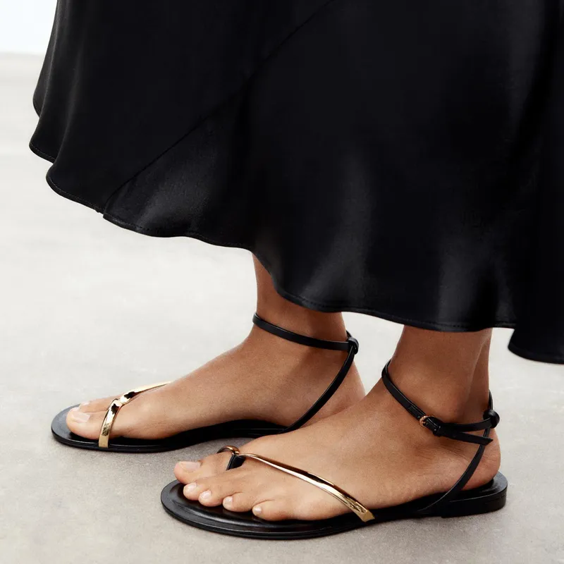 Sandalia Plana Detalles