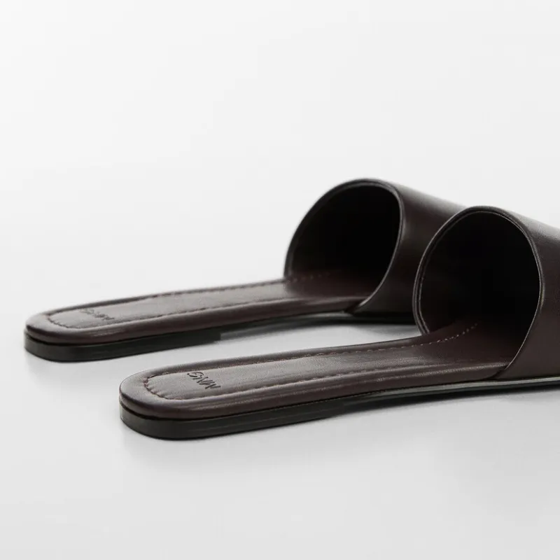 Sandalias piel tiras