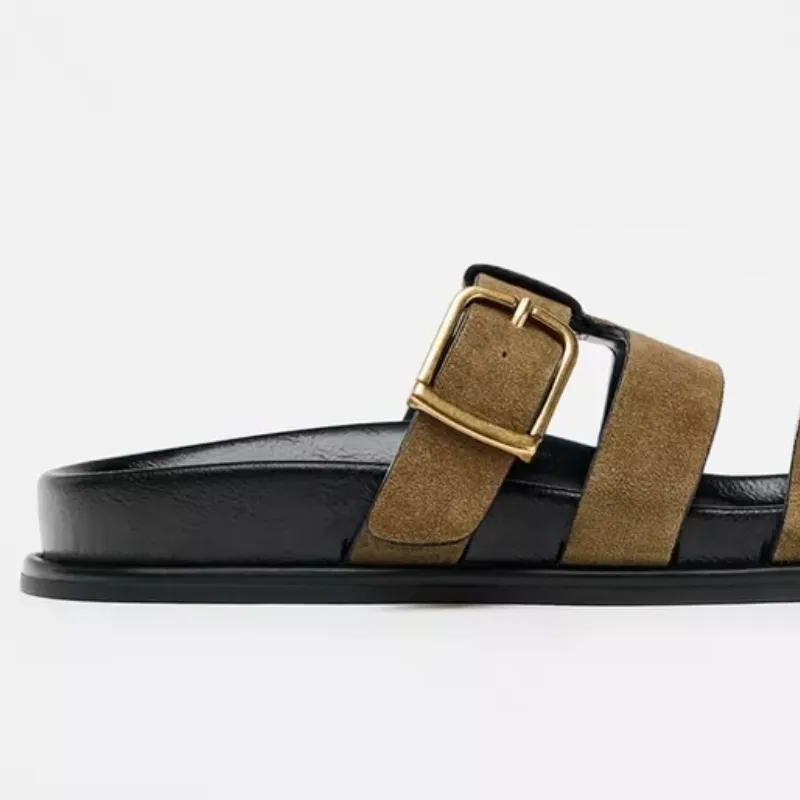 Sandalias planas hebillas serraje