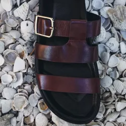 Sandalias planas tiras piel