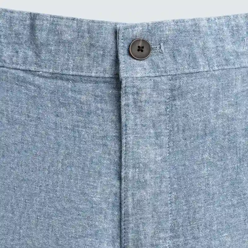 STRUCTURED REGULAR FIT SHORTS