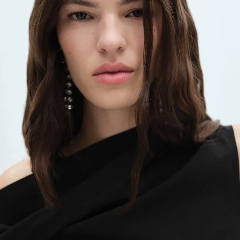 TOP ASIMÉTRICO DRAPEADO