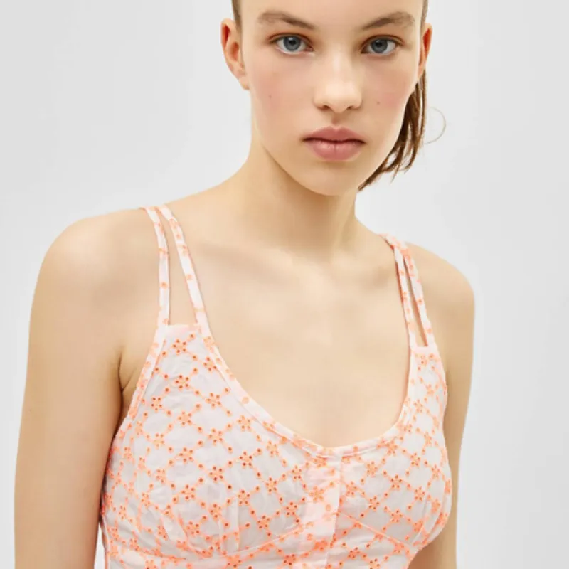 Top detalle tirantes